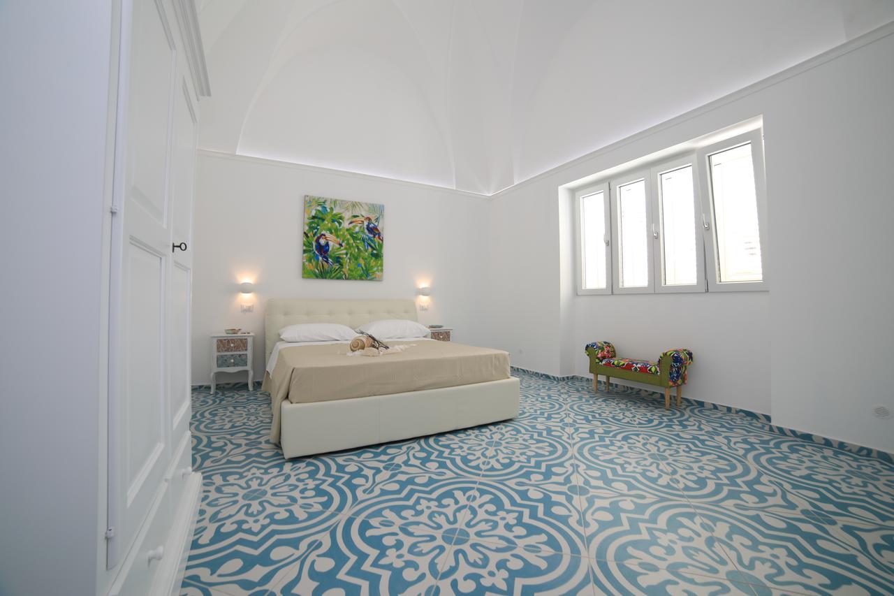 White Aurora Rooms Porto Cesareo Exteriér fotografie