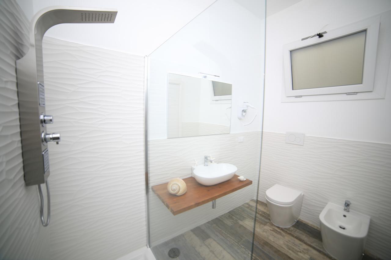 White Aurora Rooms Porto Cesareo Exteriér fotografie